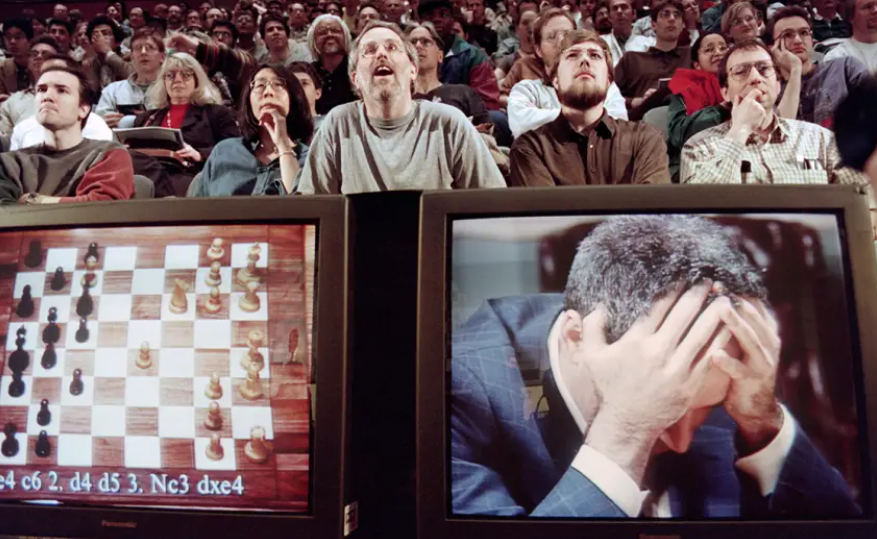 Kasparov voltará a disputar torneio de xadrez após 12 anos